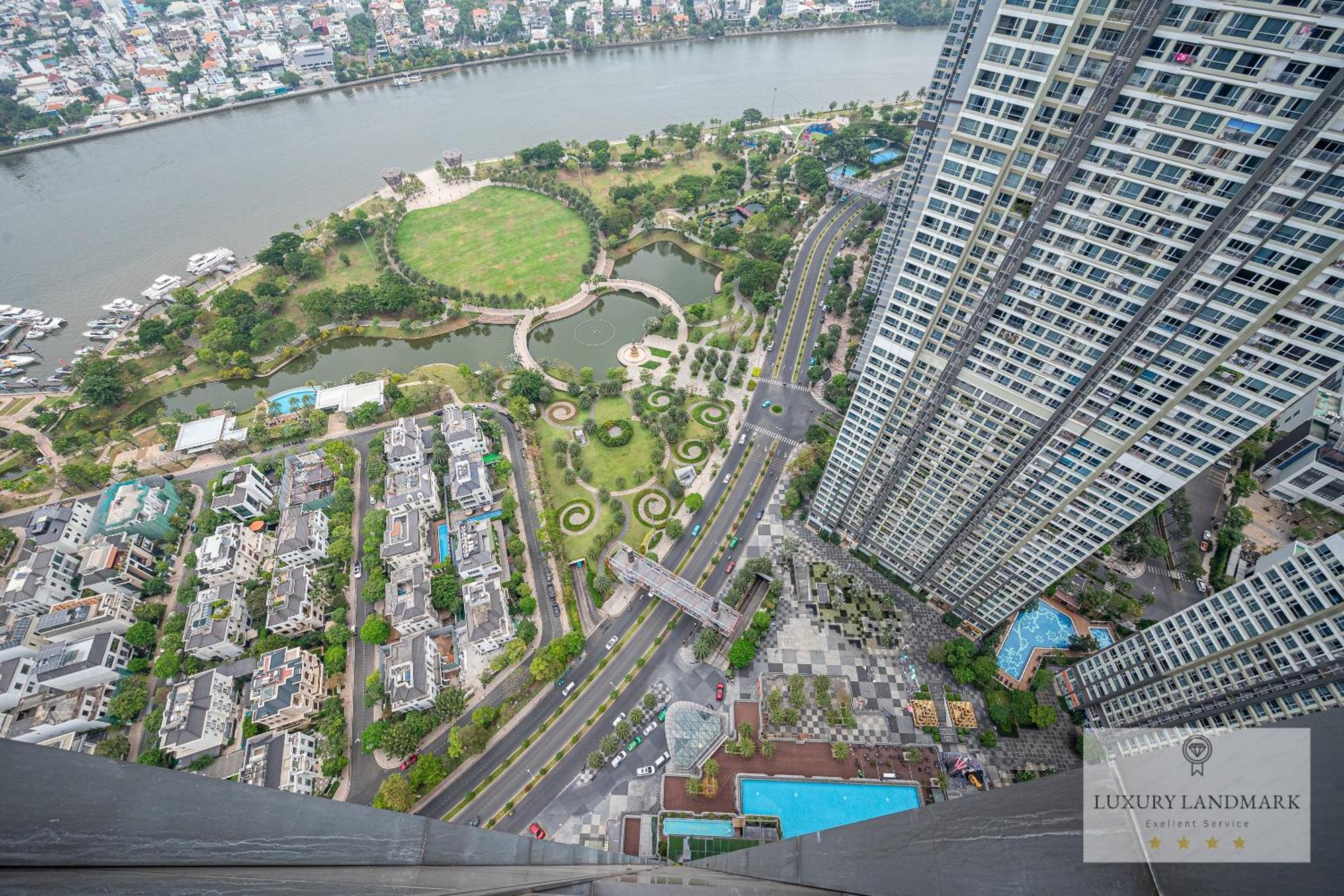 The Signature Landmark 81 - Vinhomes Central Binh Thanh Хошимин Экстерьер фото